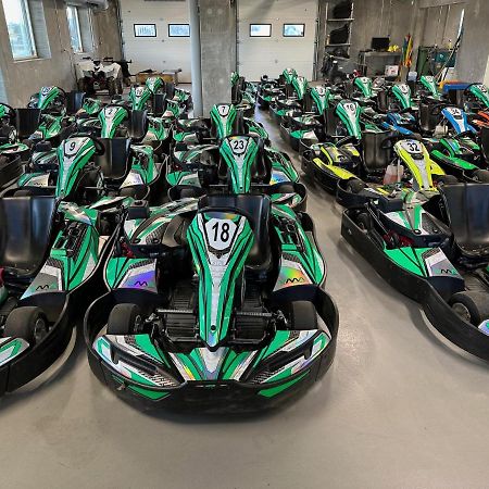 Vojens Motorsport Arena Hotel ภายนอก รูปภาพ