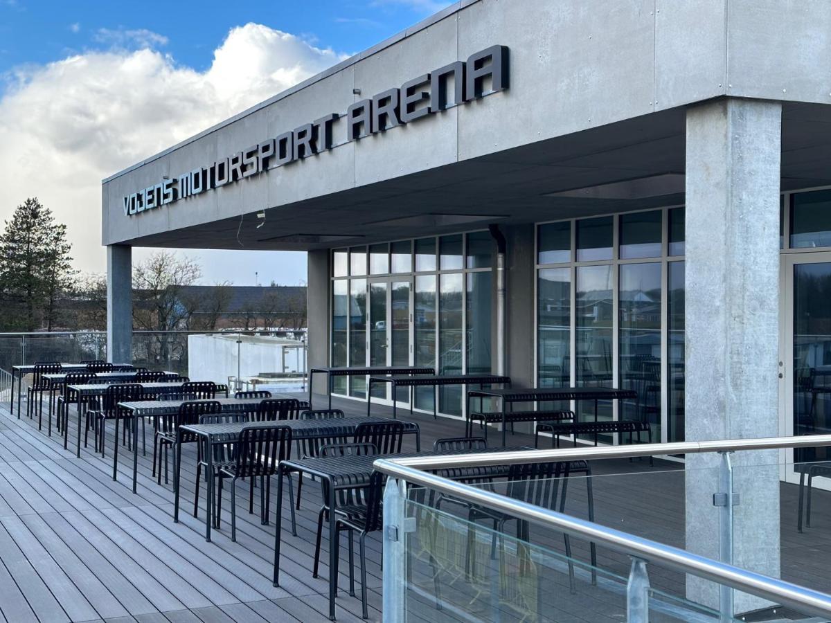 Vojens Motorsport Arena Hotel ภายนอก รูปภาพ